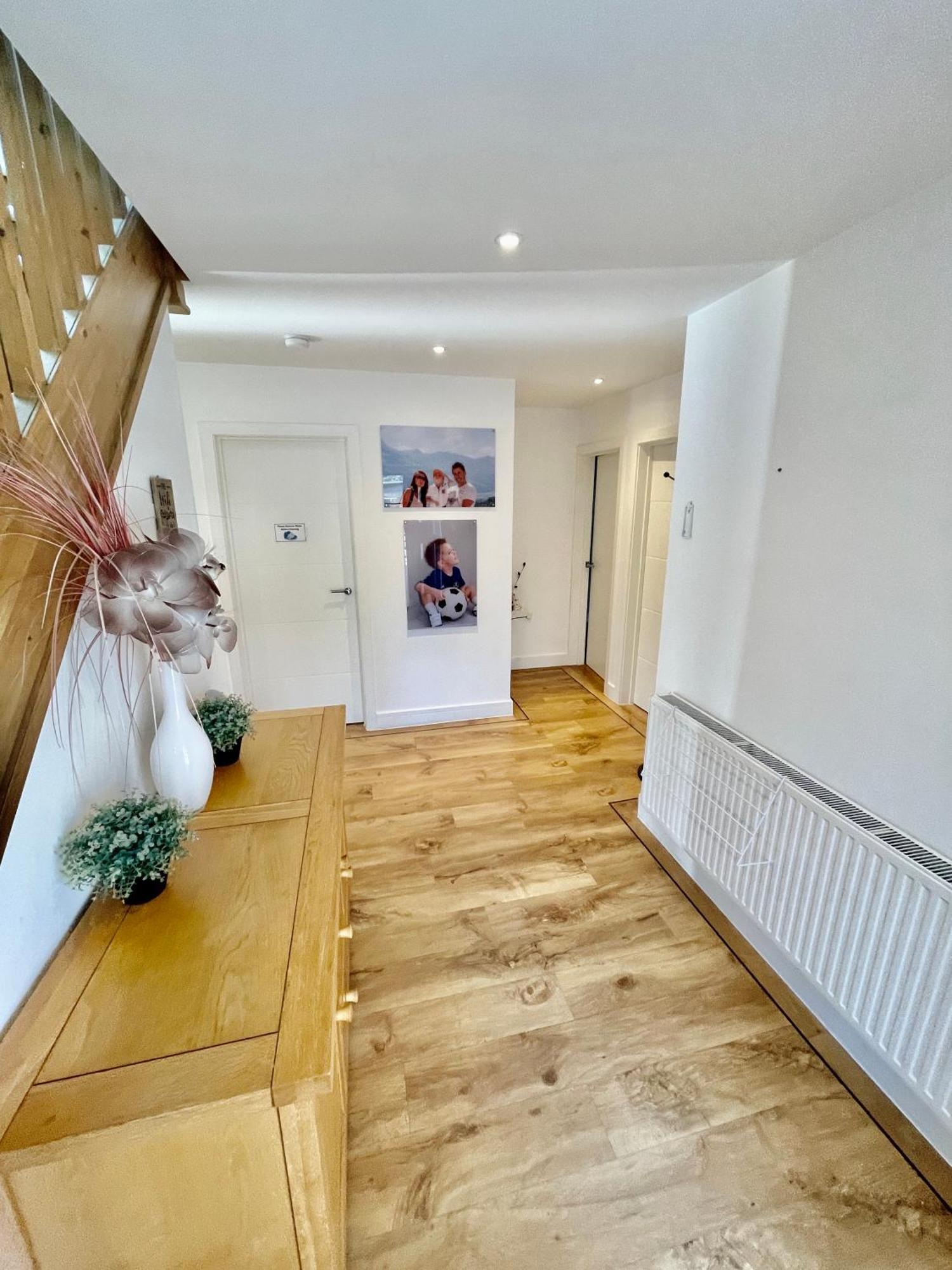 Four Corners Holiday Home Hot Tub & Sauna เฟิร์นดาวน์ ภายนอก รูปภาพ