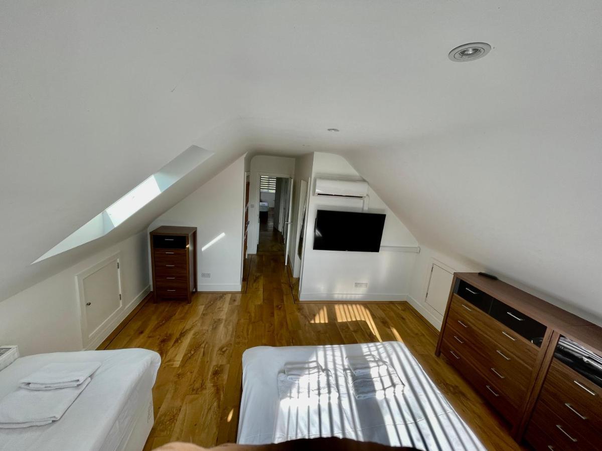 Four Corners Holiday Home Hot Tub & Sauna เฟิร์นดาวน์ ภายนอก รูปภาพ